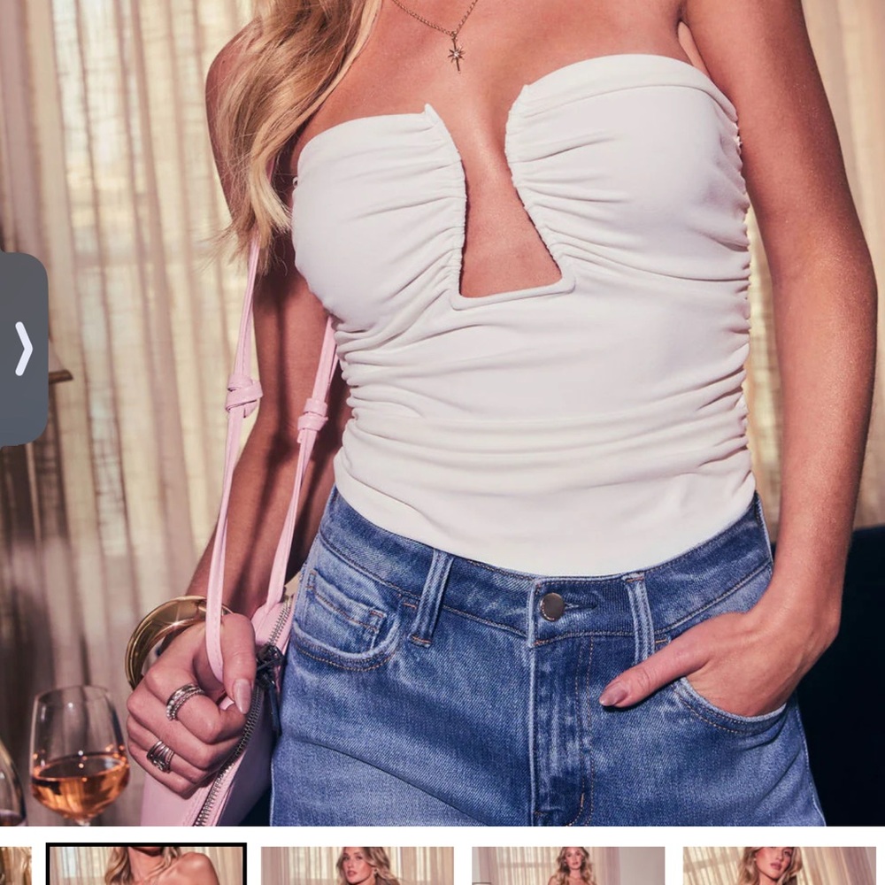 Elegant White Strapless Top